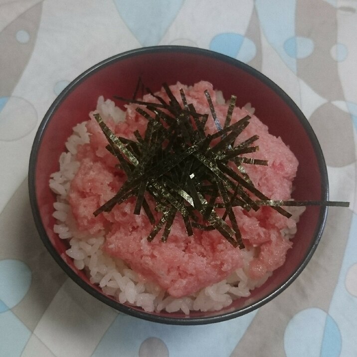 まぐろの叩き丼